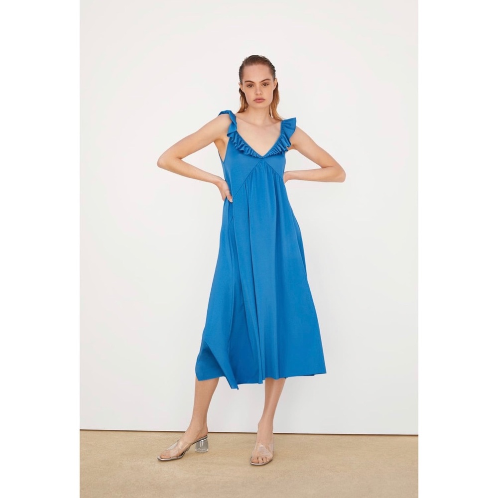 NWT! Zara ruffled satin effect dress